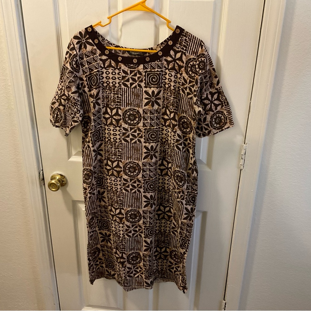 Geometric Patterned Brown Tunic - image 2